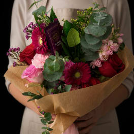 Blushing Grace Bouquet (No Vase)