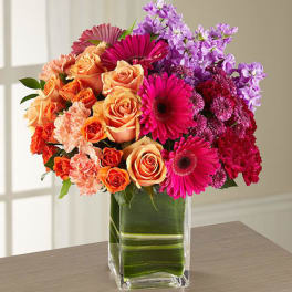 FTD The Runway Ready Passion For Fashion Bouquet premium showed