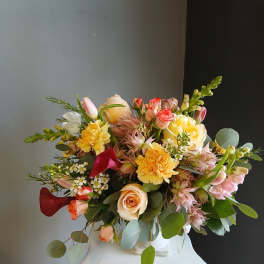#710 Designer's Choice Vase Arrangement