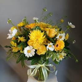 #720 Designer's Choice Vase Arrangement