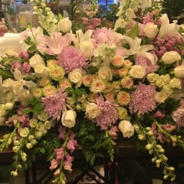 casket spray