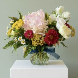 Endeavor Centerpiece (Designer’s Choice)