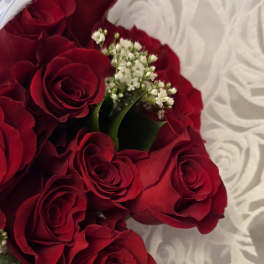 Dozen Rose Bouquet