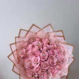 Sweet bouquet  25 roses 