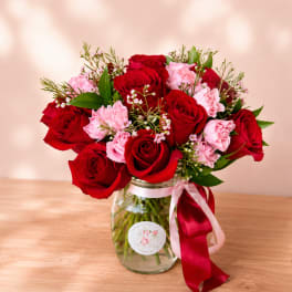 Eros' First Kiss – Luxury Vase
