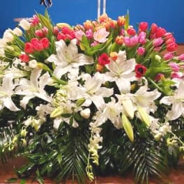 PODIUM ARRANGEMENT 142