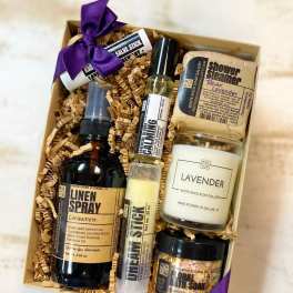 Gift box with lavender-scented bath and home products