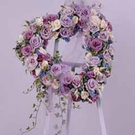 Shades of Purple Heart Easel Spray