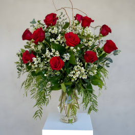 LF23 - 1, 2 or 3 Dozen Red Roses