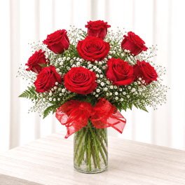 Traditional Dozen Roses