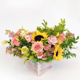 Garden style arrangement Bright