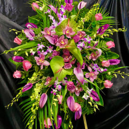 Feminine colored Easel Spray L #3