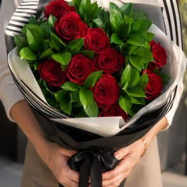 Red Rose Romance Wrapped