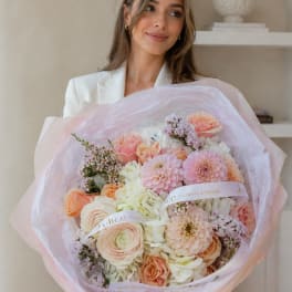 Soft Peach & Ivory Garden Bouquet