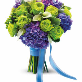 Luxe Lavender and Green Bouquet - T182-2A