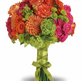 Bright Love Bouquet - T194-9A