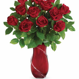 Teleflora's Wrapped In Roses Bouquet