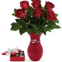 Gift From The Heart Bouquet with chocolates