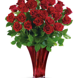 Teleflora's Legendary Love Bouquet PM