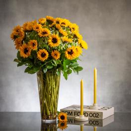 Falling for you - Pasadena Florist