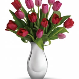 Teleflora's Sweet Surrender Bouquet
