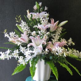 Pastel Arrangement AR1011