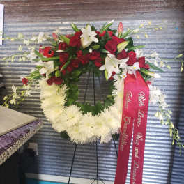 Red and white Wreath