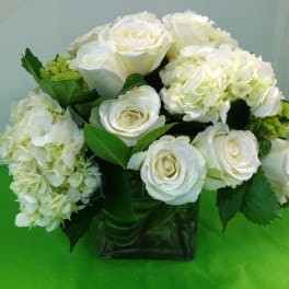 Hydrangea & Roses Floral Design