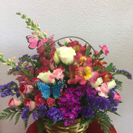 Fantasy Garden by Forever Flowers