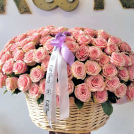 200 Pink Roses Basket