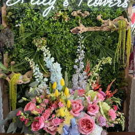 Bloom Burst Basket