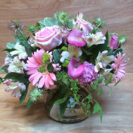 Pink mixed bouquet in a glass vase