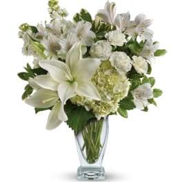 Teleflora's Purest Love Bouquet