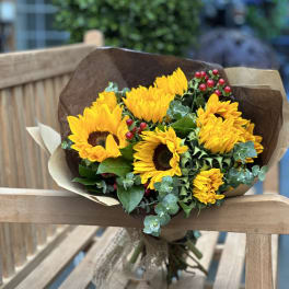 Happy Days Signature Bouquet