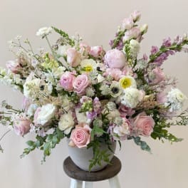The Subtle, Soft & Pale but GORGEOUS Arrangement.