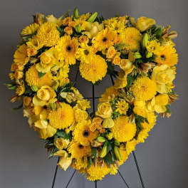 FUNERAL HEART WREATH - I Carry Your Heart 75