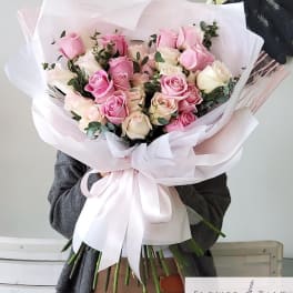 Pink Promise Bouquet (Vase not included)