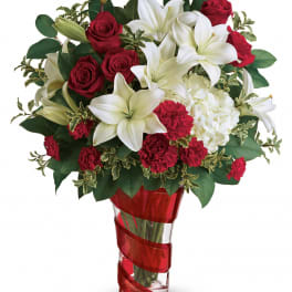 Teleflora's Work Of Heart Bouquet