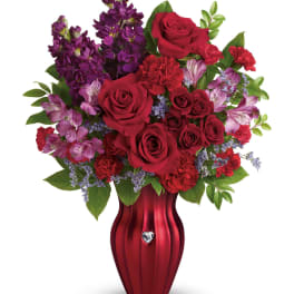 Teleflora's Shining Heart Bouquet