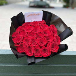 Ramo con 24 rosas en Long Island New York