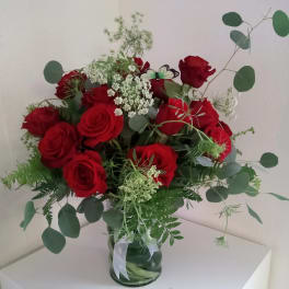 Two Dozen Red Roses (Upgrade for more)