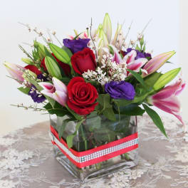 Chic Mixed Bouquet