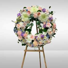 Soft and Sweet Wreath (displaying premium)