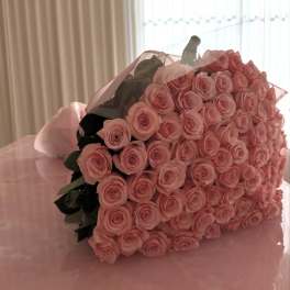 The Timeless Grand One Hundred Rose Wrap