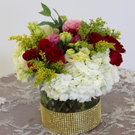 Modern Hydrangea w/ Roses