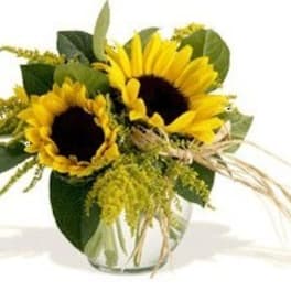 Sunflower bouquet in a clear glass vase