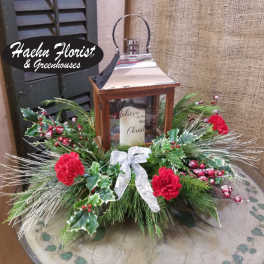 Christmas Lantern Arrangement