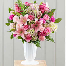 Never-Ending Love™ Arrangement