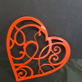 Metal Heart wall hanger Scroll pattern