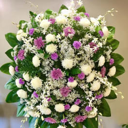 #87 White Mum & Lavender Wreath